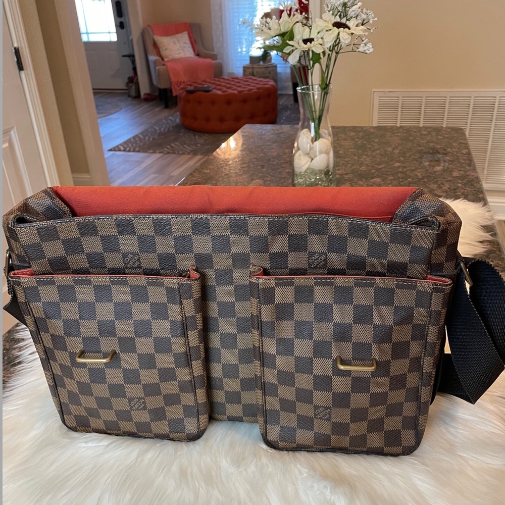 Louis Vuitton Brown Damier Messenger Laptop Bag with Dark Brown Trim - Picture 10 of 13